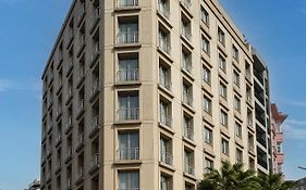 Tunel Residence